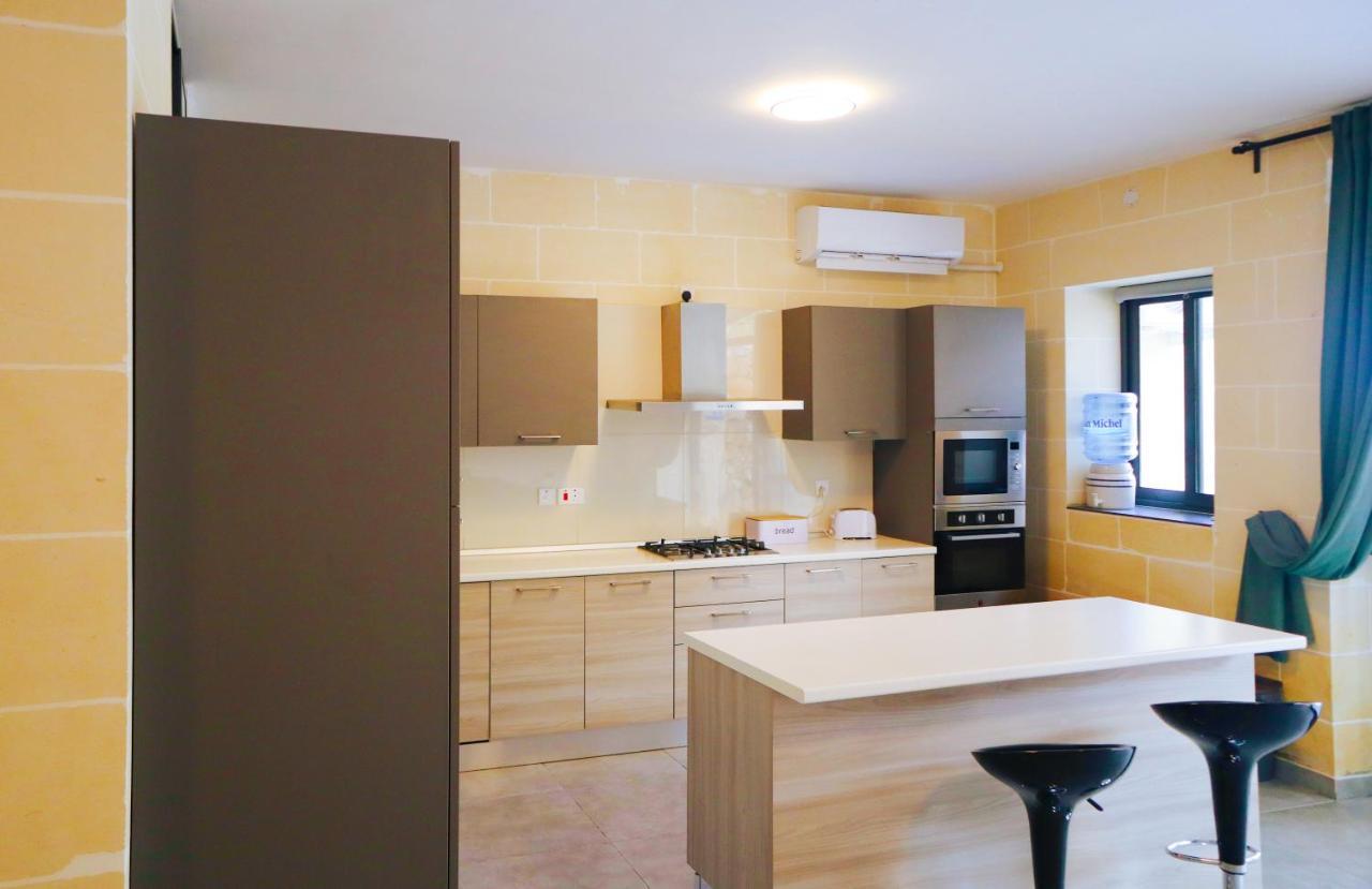 Si-ku With Private Pool And Hot Tub شقة Xagħra
