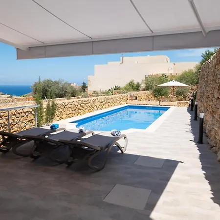 Si-Ku Holiday Home With Private Pool And Hot Tub Xaghra Exterior photo