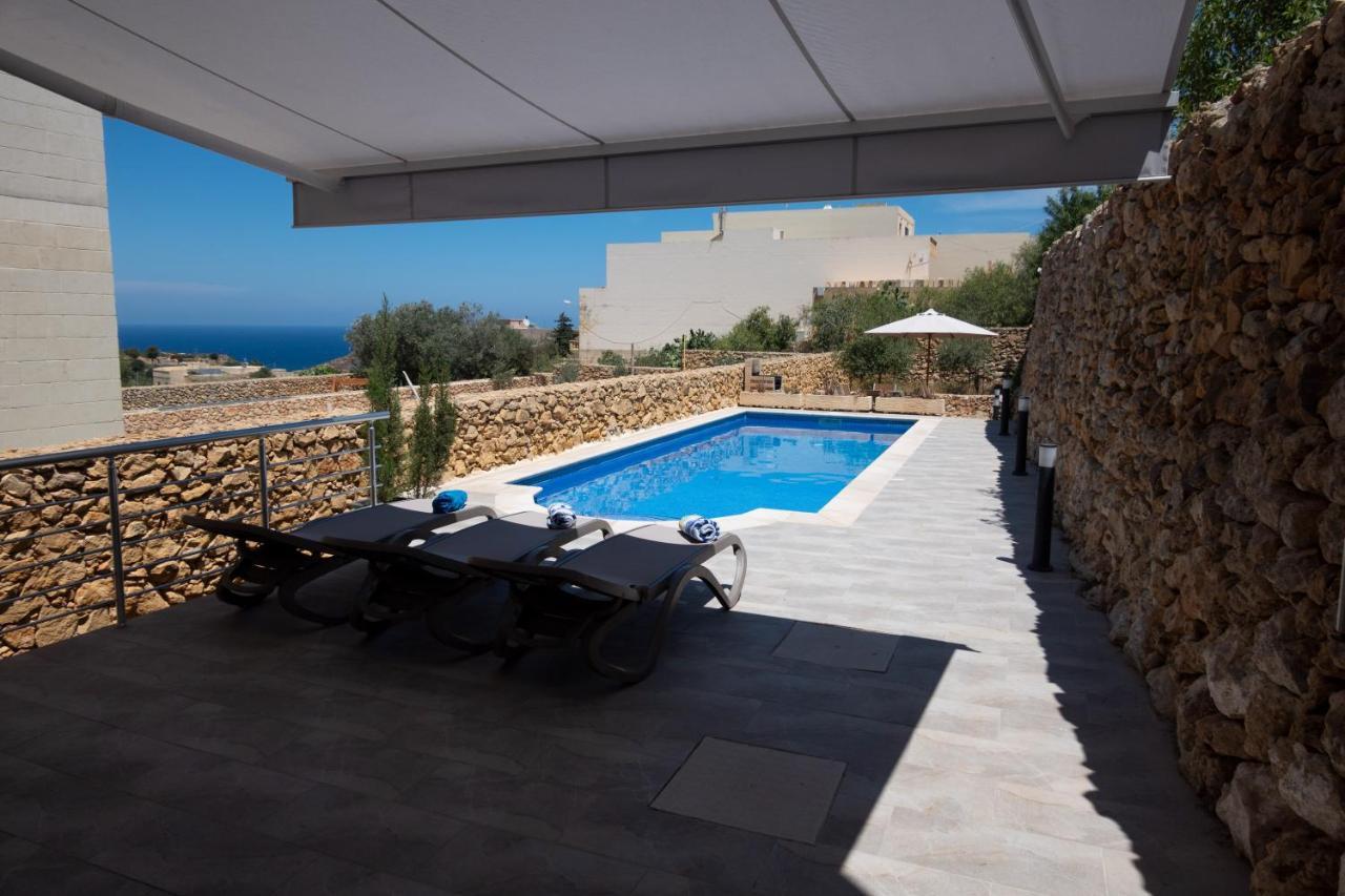 Si-ku With Private Pool And Hot Tub Apartment