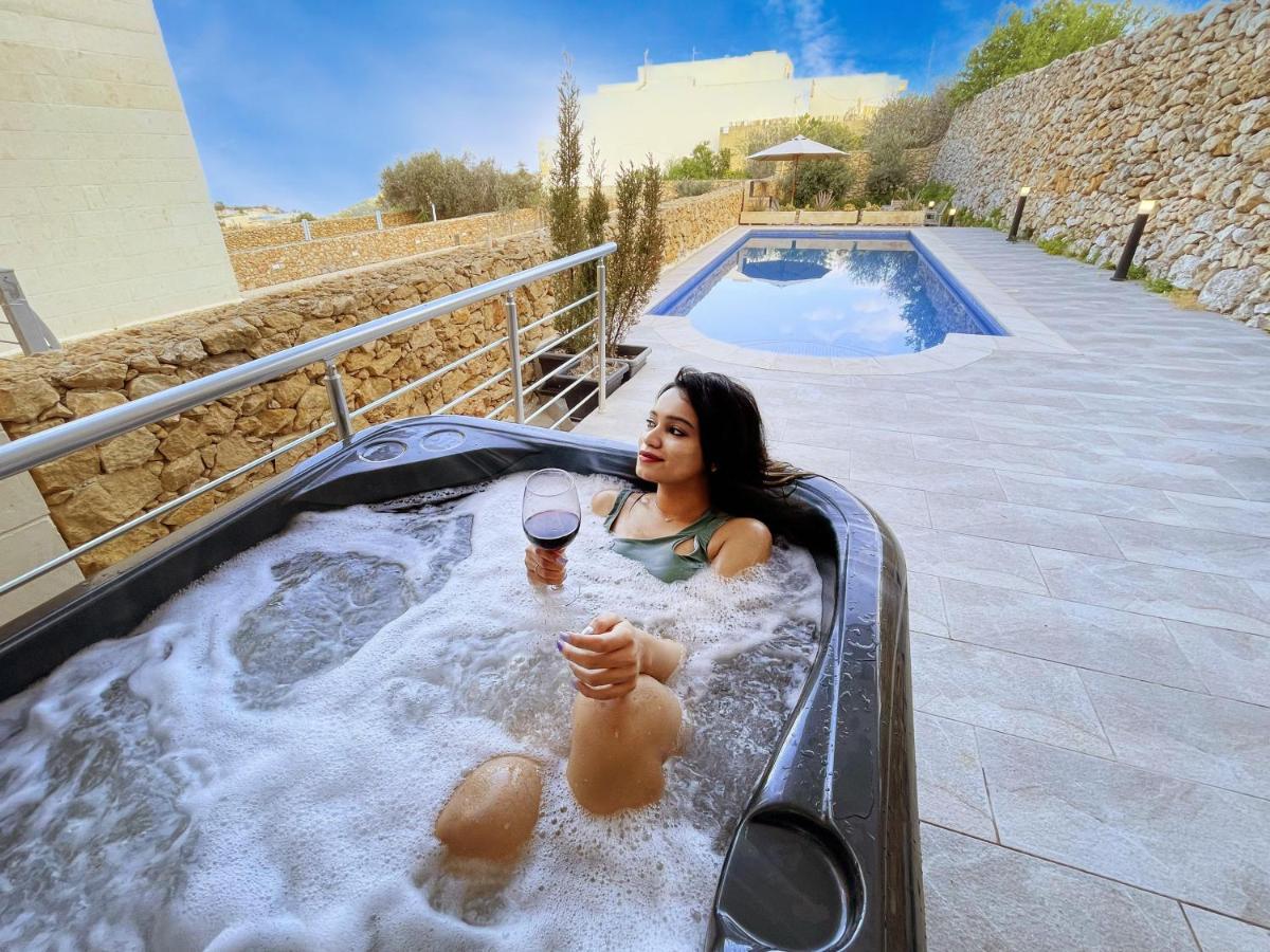 Apartment Si-ku With Private Pool And Hot Tub Xaghra