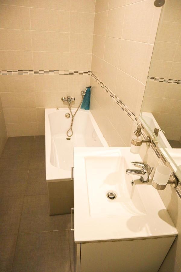 Si-ku With Private Pool And Hot Tub * Xagħra