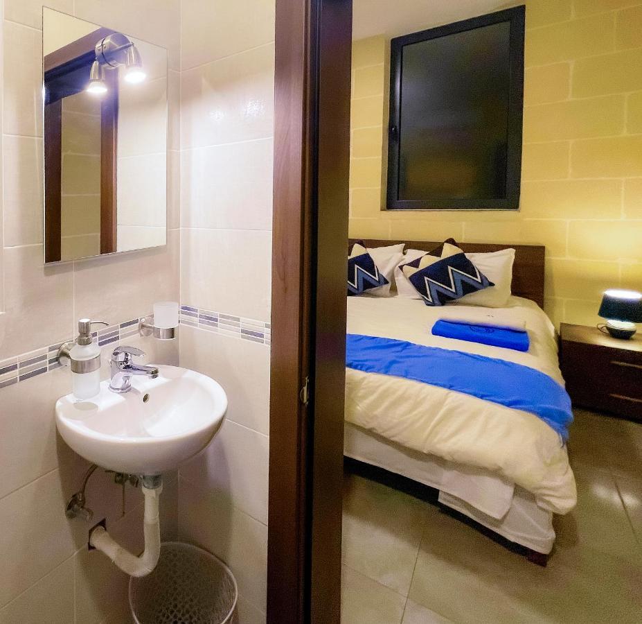 Apartment Si-ku With Private Pool And Hot Tub